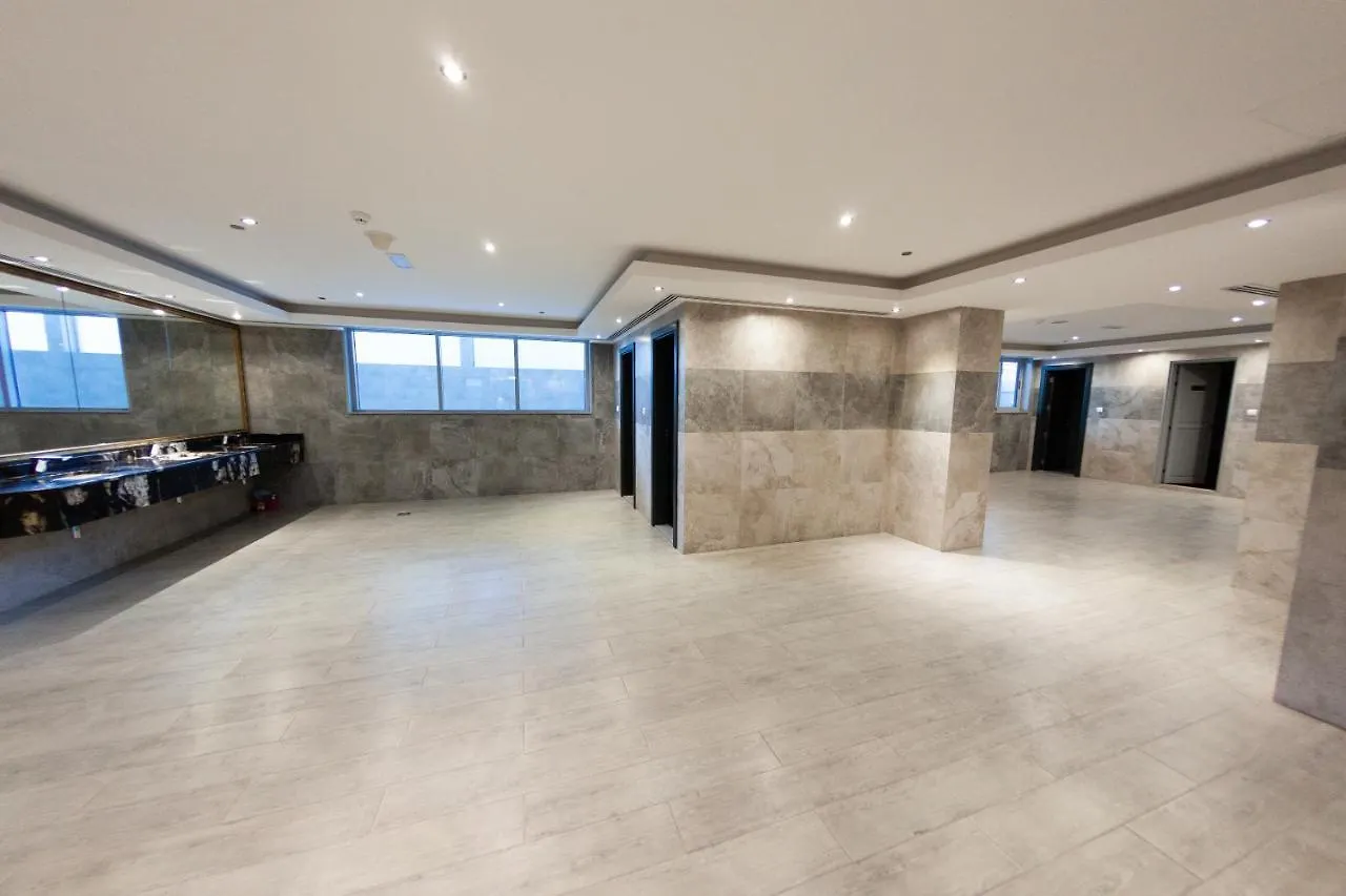 Cosy Studio With Canal Views By Orion Short Stays - 521 Monthly Offer Dubai 0*,  United Arab Emirates