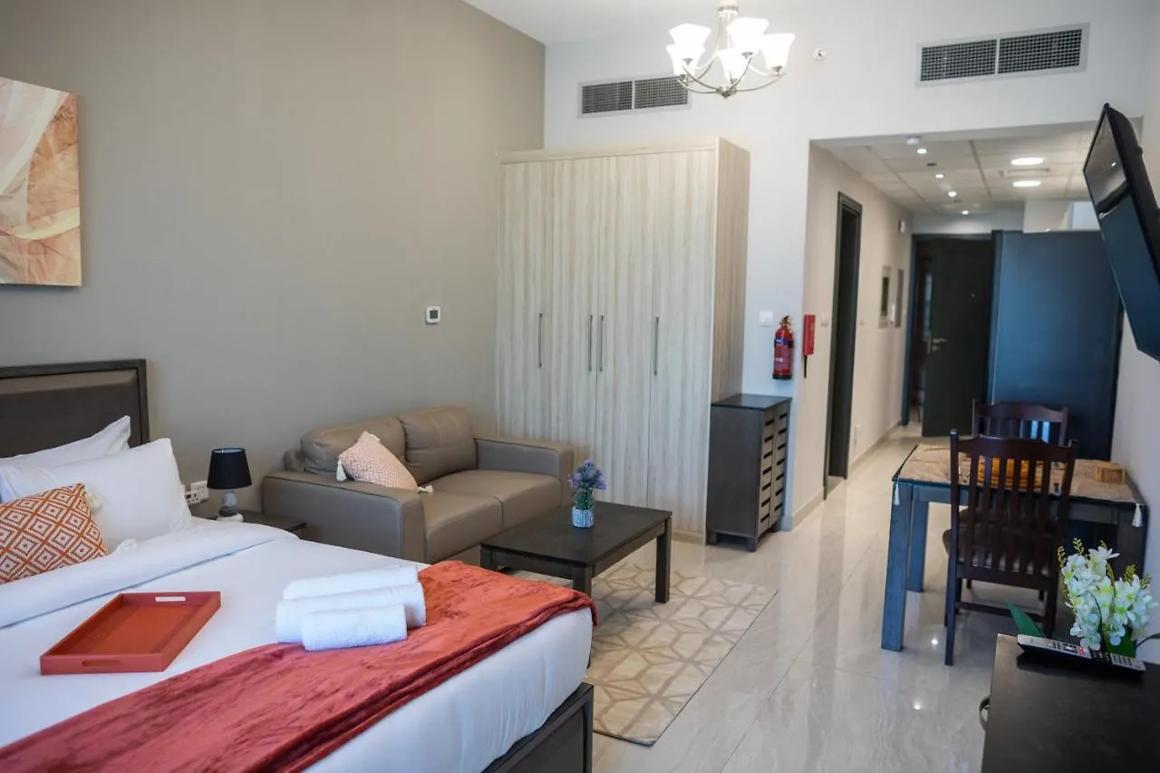 Cosy Studio With Canal Views By Orion Short Stays - 521 Monthly Offer Dubai Apartment