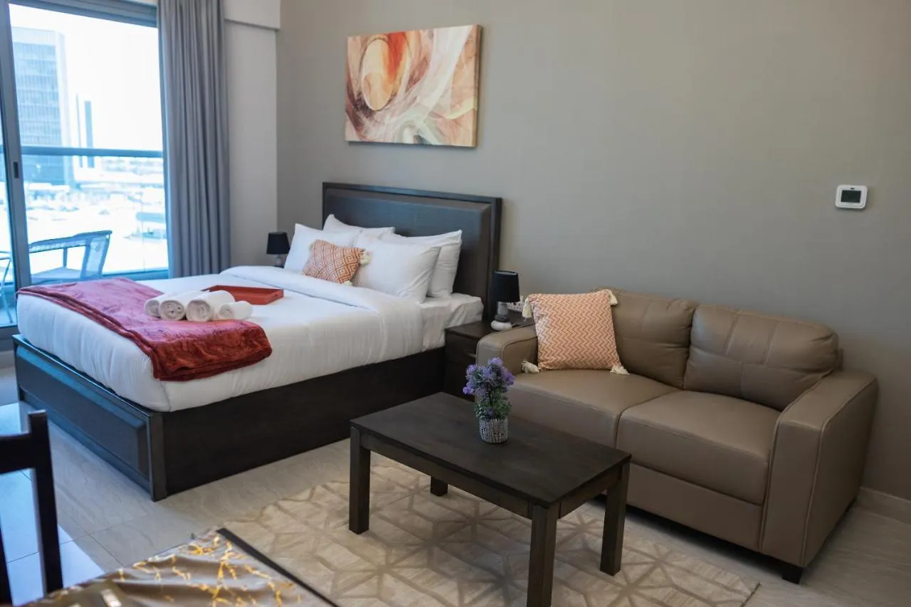 Cosy Studio With Canal Views By Orion Short Stays - 521 Monthly Offer Dubai United Arab Emirates