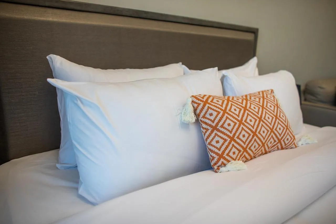 Cosy Studio With Canal Views By Orion Short Stays - 521 Monthly Offer Dubai 0*,  United Arab Emirates